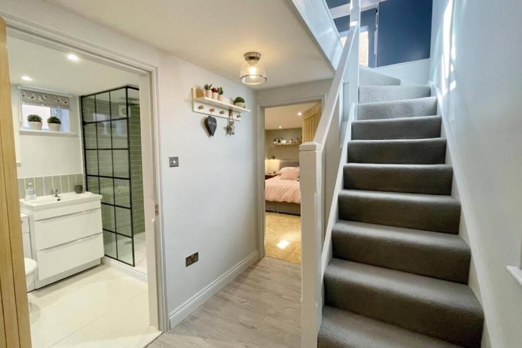 Bournecoast: Beautiful Two Bed Coach House-Hb5458 Villa Bournemouth Exterior foto