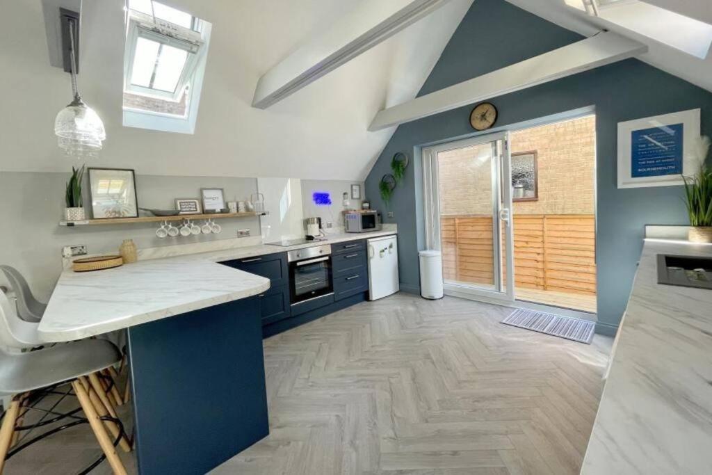 Bournecoast: Beautiful Two Bed Coach House-Hb5458 Villa Bournemouth Exterior foto